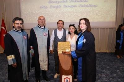 BEUN&rsquo;da Denizcilik ve Turizm Fak&uuml;ltesi mezunları geleceğe ilk adımlarını attı
