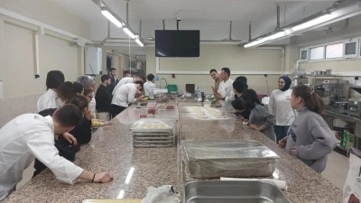 BEUN Devrek Meslek Y&uuml;ksekokulu, &Ccedil;aycuma Sevgi Evlerini ağırladı
