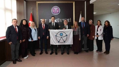 BEUN Tıp Fak&uuml;ltesine "Erişilebilirlik Belgesi" ve "Erişilebilirlik Logolu Bayrak" takdim edildi
