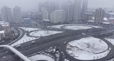 Beyaza b&uuml;r&uuml;nen Esenyurt havadan g&ouml;r&uuml;nt&uuml;lendi
