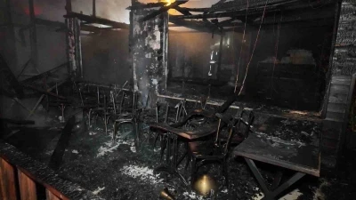 Beykoz’da şömineden çıkan yangın restoranı küle çevirdi

