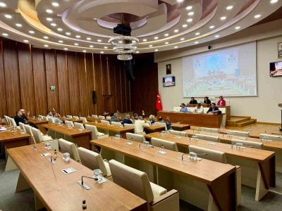 Beykoz Meclisi&rsquo;nde CHP sıraları boş kaldı
