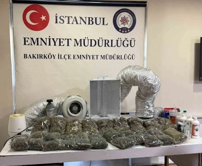 Beylikd&uuml;z&uuml;&rsquo;nde uyuşturucu operasyonu: 4 kilo uyuşturucu ele ge&ccedil;irildi
