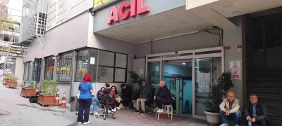 Beyoğlu’nda özel hastane &quot;deprem tadilatı&quot; gerekçesiyle kapatıldı, işten çıkarılan çalışanlar tepki gösterdi
