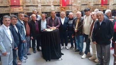 Beypazarı Belediye Spor&rsquo;un 72. yılında efsaneler bir araya geldi
