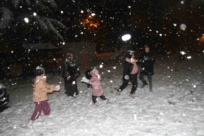 Beyşehir&rsquo;de kar sevinci
