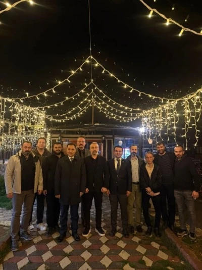 Bilecik Aile ve Sosyal Hizmetler voleybol takımına başarı kutlaması
