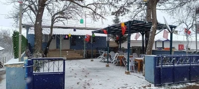 Bilecik&rsquo;in y&uuml;ksek kesimlerine mevsimin ilk karı d&uuml;şt&uuml;
