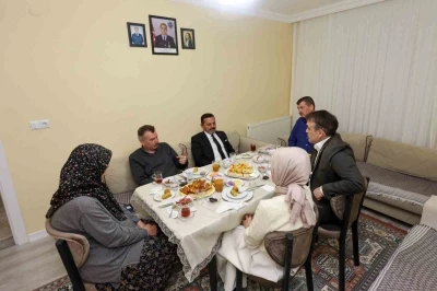 Bilecik protokol&uuml; şehit ve gazi aileleriyle iftarda buluştu
