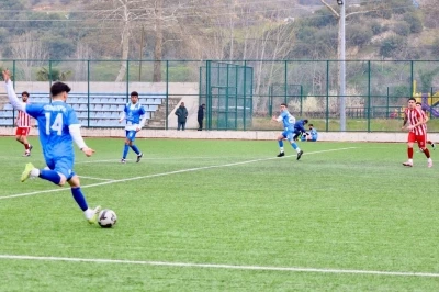 Bilecik&rsquo;te 1. Amat&ouml;r Lig heyecanı s&uuml;r&uuml;yor
