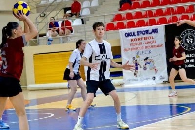 Bilecik&rsquo;te 200 sporcunun katıldığı Korfbol Grup M&uuml;sabakaları tamamlandı
