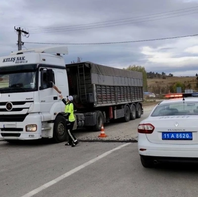 Bilecik’te düzensiz göçle mücadeleye yönelik huzur uygulaması
