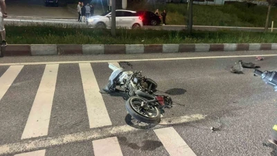 Bilecik&rsquo;te feci kaza: Motosiklet s&uuml;r&uuml;c&uuml;s&uuml; ağır yaralandı

