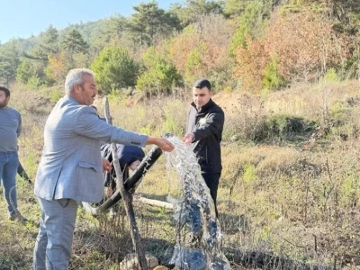 Bilecik&rsquo;te g&uuml;neş enerjisiyle sulama sistemi kuruldu
