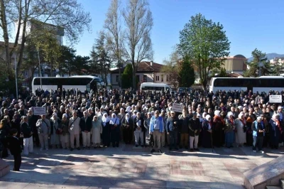 Bilecik&rsquo;te hacı adayları dualarla uğurlandı
