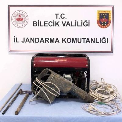 Bilecik&rsquo;te ka&ccedil;ak kazı operasyonu: 2 ş&uuml;pheli yakalandı
