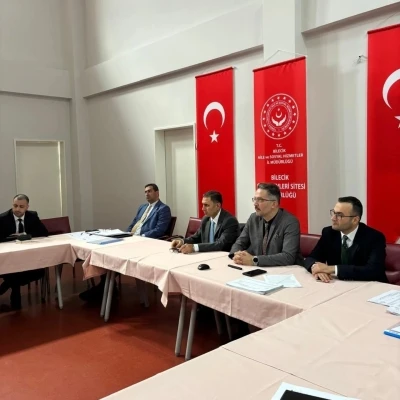 Bilecik&rsquo;te kadına y&ouml;nelik şiddete karşı yol haritası masaya yatırıldı
