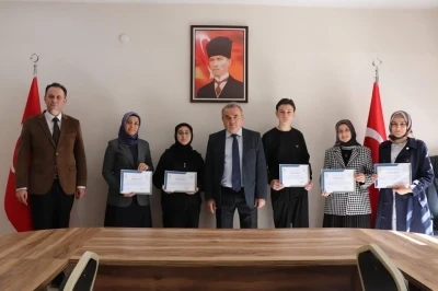 Bilecik&rsquo;te &rsquo;Kur&rsquo;an-ı Kerim&rsquo;i G&uuml;zel Okuma ve Hafızlık&rsquo; yarışmaları il birincileri belli oldu
