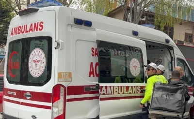 Bilecik&rsquo;te motosiklet yayaya &ccedil;arptı, 1 yaralandı
