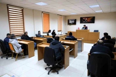Bilecik&rsquo;te m&uuml;teahhitlere y&ouml;nelik bilgilendirme toplantısı
