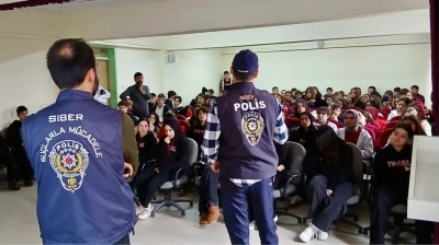 Bilecik&rsquo;te &ouml;ğrencilere SİBERAY kapsamında bilgilendirme
