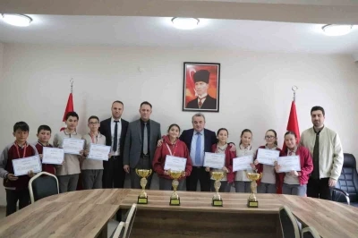 Bilecik&rsquo;te oryantiring şampiyonlarına &ouml;d&uuml;l
