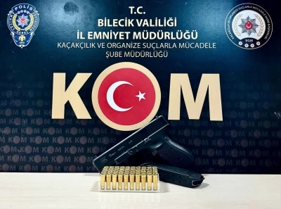 Bilecik’te ruhsatsız silah operasyonu
