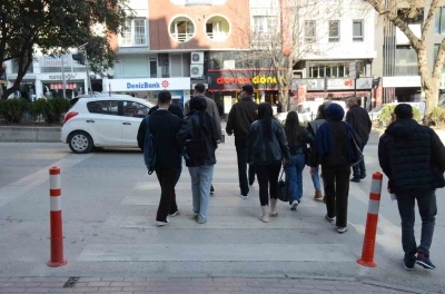 Bilecik&rsquo;te yaya ge&ccedil;itlerinde duba d&uuml;zenlemesi
