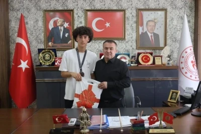 Bilecikli atlet Kurtuluş Bilir’den büyük başarı
