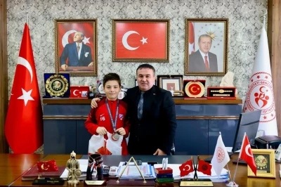Bilecikli sporcu T&uuml;rkiye 2&rsquo;ncisi oldu
