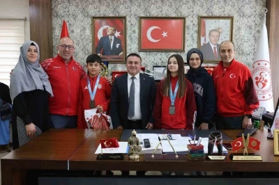 Bilecikli sporcular T&uuml;rkiye derecesi elde etti
