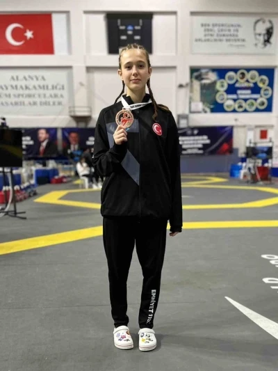 Bilecikli taekwondocu T&uuml;rkiye Finalleri&rsquo;ne y&uuml;kseldi

