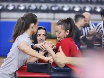 Bilek g&uuml;reşi grup heyecanı Denizli&rsquo;de başlıyor
