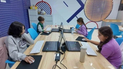 Bilim Demirci b&ouml;lgenin eğitim &uuml;ss&uuml; oldu

