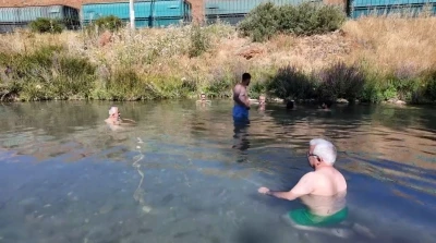 Bilinçsiz piknikçiler dünyaca ünlü doktor balıkları tehdit ediyor
