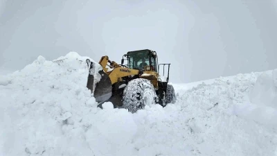 Bing&ouml;l&rsquo;de 56 k&ouml;y yolunda &ccedil;alışmalar s&uuml;r&uuml;yor
