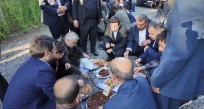 Bing&ouml;l&rsquo;de asırlık "Divan" geleneği bayramda yaşatıldı
