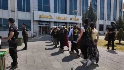 Bingöl’de hırsızlık operasyonu: 10 gözaltı
