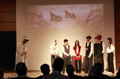 Bing&ouml;l&rsquo;de İstiklal Marşı&rsquo;nın kabul&uuml;n&uuml;n 105. yılı kutlandı

