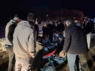 Bing&ouml;l&rsquo;de trafik ikazası: 3 yaralı
