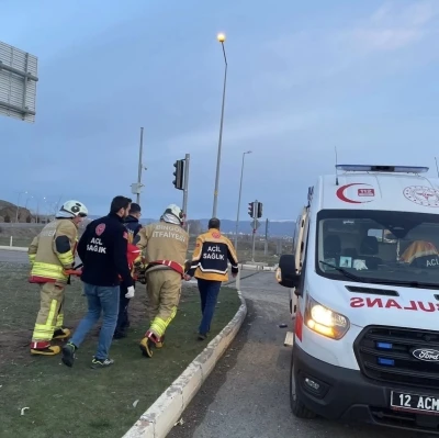 Bing&ouml;l&rsquo;de trafik kazasında ara&ccedil; ters d&ouml;nd&uuml;: 1 yaralı
