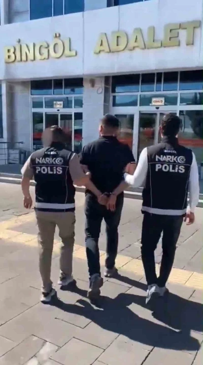 Bing&ouml;l&rsquo;de uyuşturucu taciri tutuklandı
