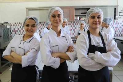 Bir ilçedeki okulların yemek ihtiyacını bu lise karşılıyor: Yıllık 15 milyon ciro yapıyor
