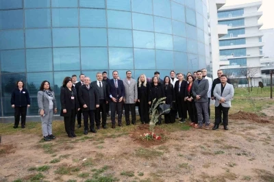 Bir yıl &ouml;nce kırıma uğrayan ambulans helikopterdeki g&ouml;rev şahitleri anıldı
