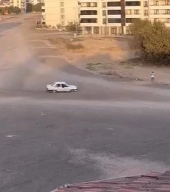 Biri drift attı, diğeri onu kayda aldı
