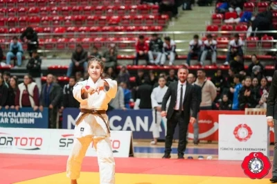 Birinci Avrupa Kupası&rsquo;nda tatamiye &ccedil;ıkıyor

