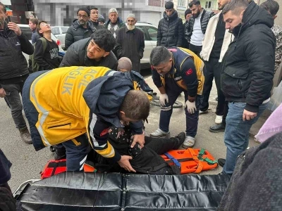 Bisikletin &ccedil;arptığı kadın hastanelik oldu
