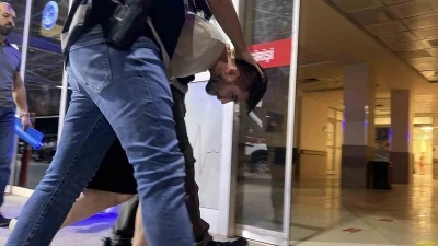 Bisikletle gezerken bir kadına tacizde bulunan şahıs kahvaltı yaparken yakalandı
