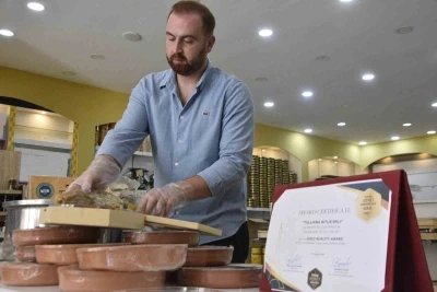 Bitlis balı uluslararası yarışmada 4&rsquo;&uuml;nc&uuml; kez zirvede
