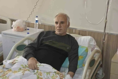 Bitlis Devlet Hastanesi&rsquo;nde bir ilk: Kapalı y&ouml;ntem omurga ameliyatı yapıldı
